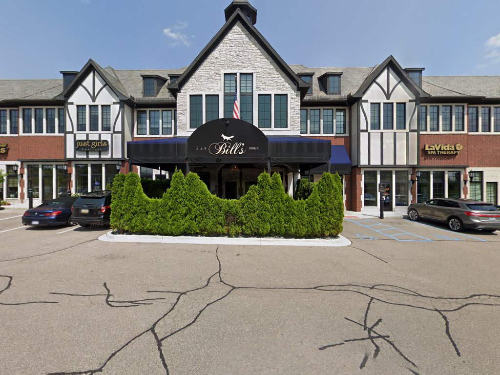 Bloomfield Cleaners in Bloomfield Hills