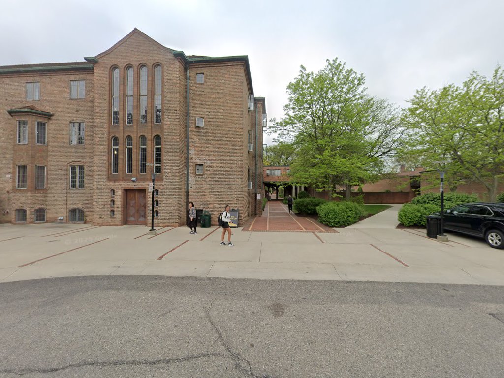 Cranbrook Schools Store in Bloomfield Hills