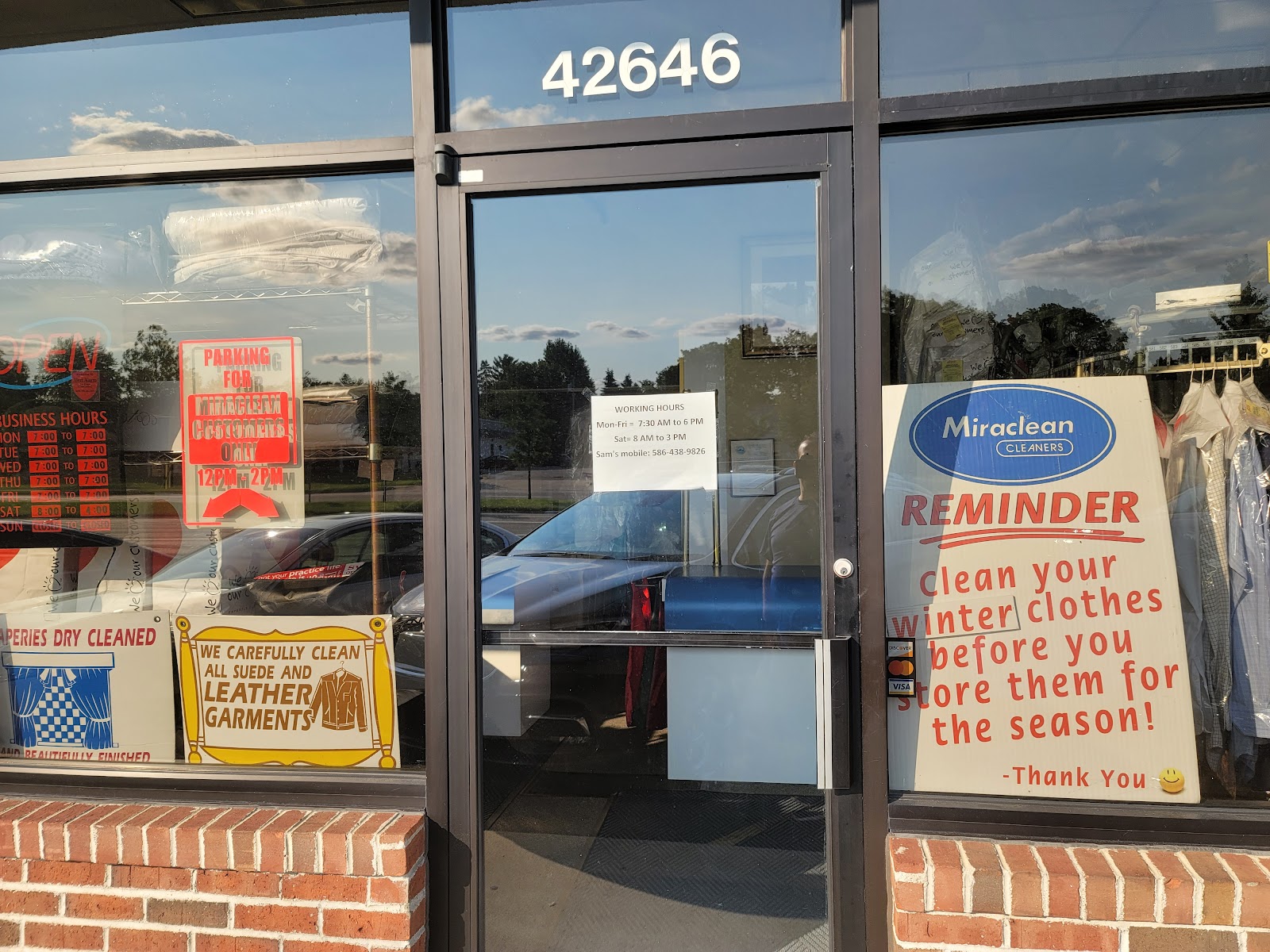 Miraclean Dry Cleaners in Bloomfield Hills